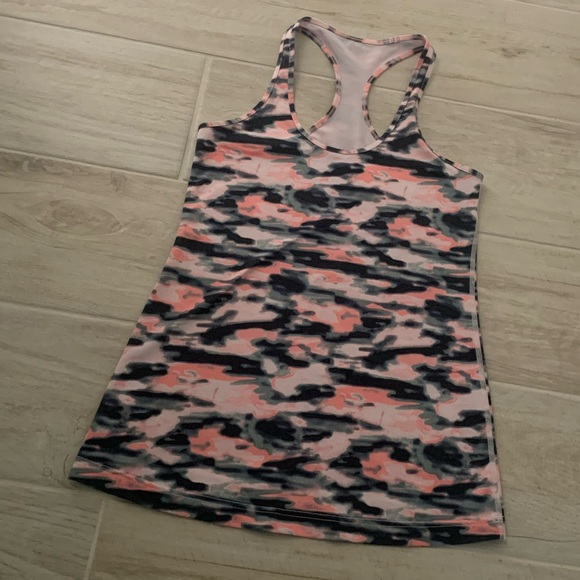NWOT!! Lululemon Cool Racerback Tank - Picture 3 of 8